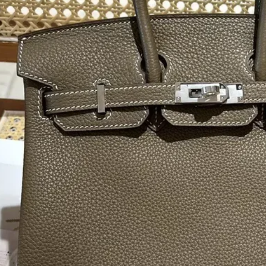 Tasche 25 Brk HSS Cr / GryTr aus Tg-Leder mit gebürsteten Goldbeschlägen