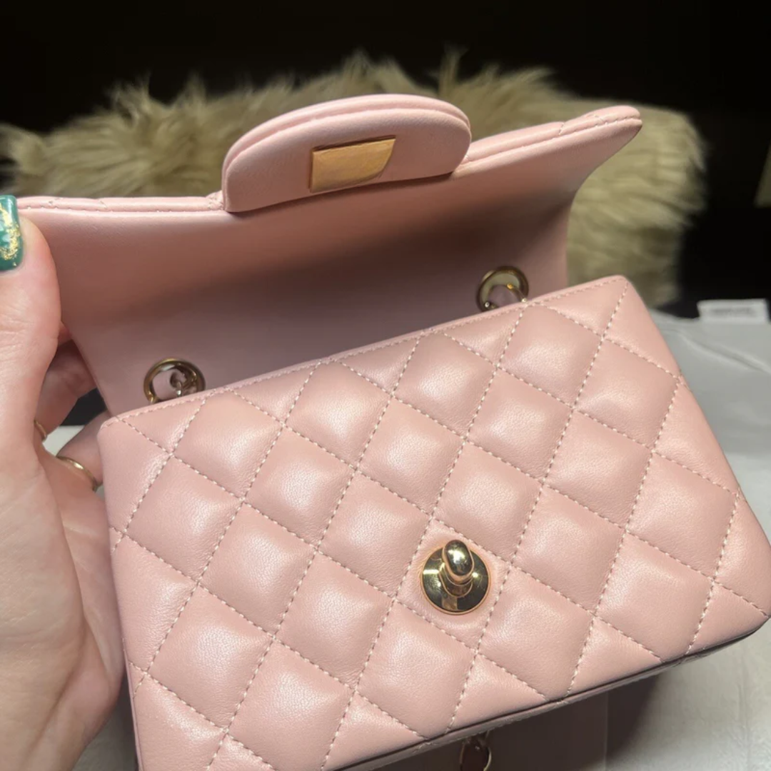 Tasche Classic Flap Mini Rosa Lammleder Gold – CH