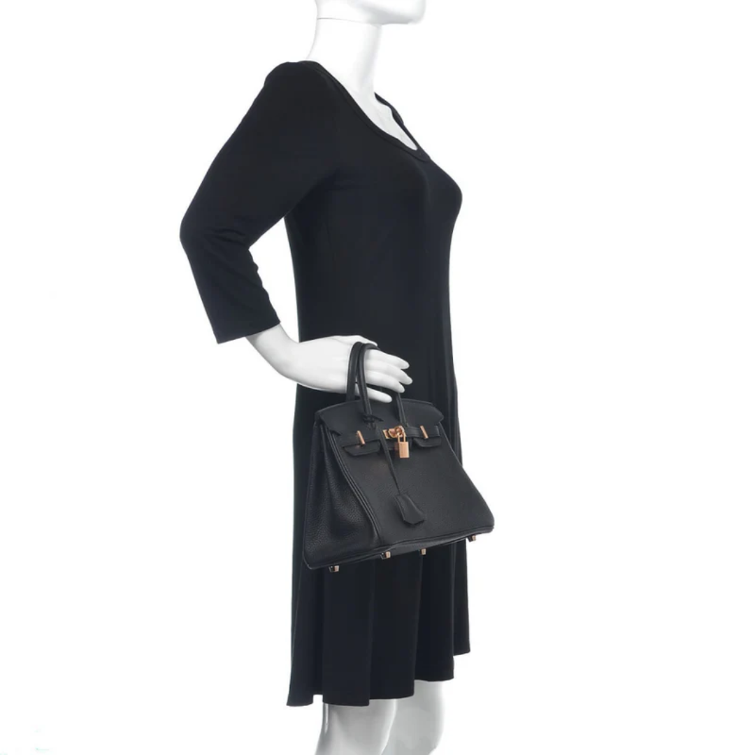 Tasche 25 Brk mit Goldbeschlägen in Schwarz