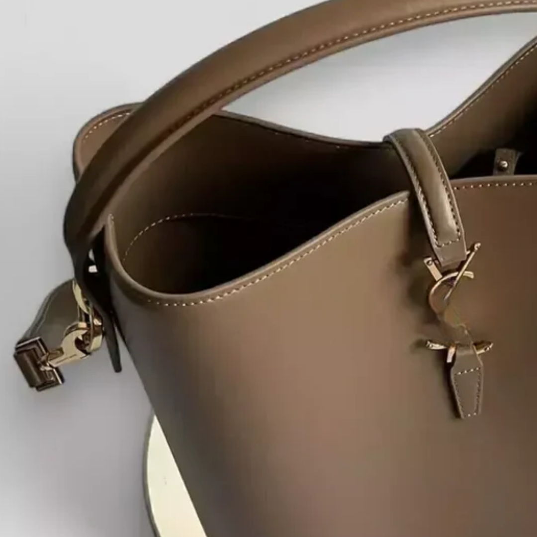 Tasche SL 37 aus Glanzleder