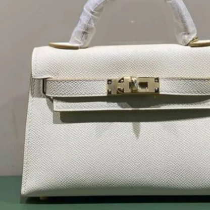 Tasche 20 Kly mit Goldbeschlägen in Cremeweiß