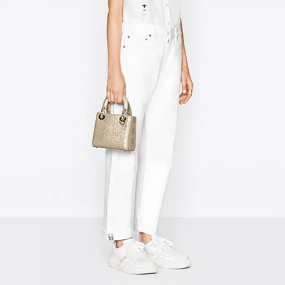 Mini Lady Tasche mit Perlenstickerei