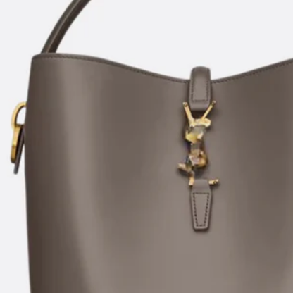 Tasche SL 37 aus Glanzleder