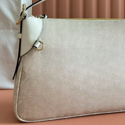 Tasche Kleine G-Emblem-Schultertasche