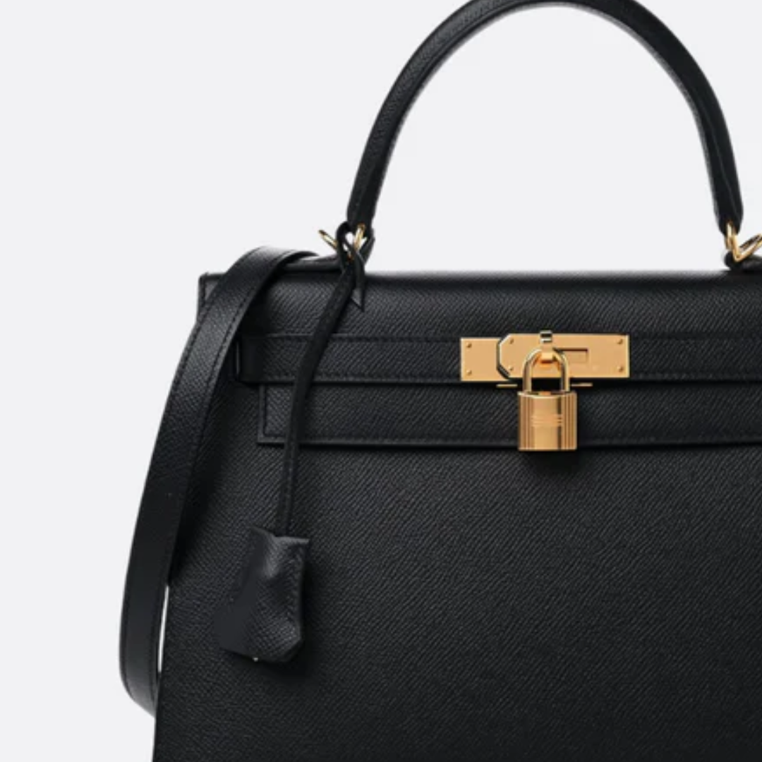 Tasche 28 Kly mit Goldbeschlägen in Schwarz